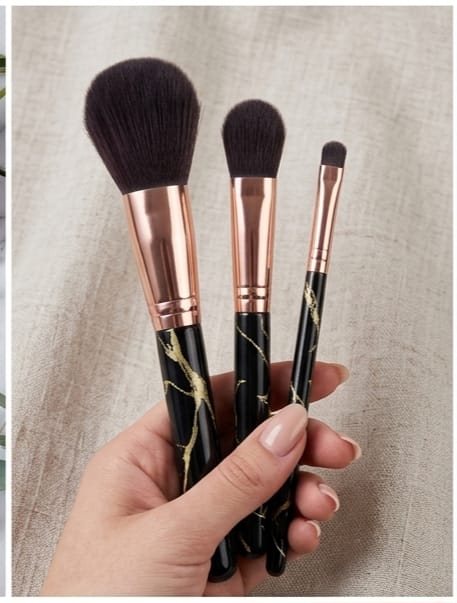Professional Makeup Brush Set of 9 – Travel Size