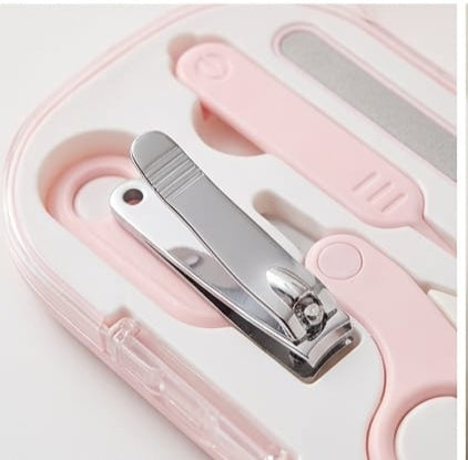 Teddy Baby Manicure Set nail cutter, nail filer, scissor, tweezer, and ear pick
