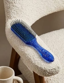 Soft & Smooth Crystal Hair Brush