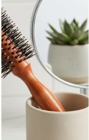 Wooden Round Hair