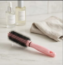 Round Hair Brush