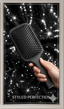 BLACK PADDLE HAIR BRUSH