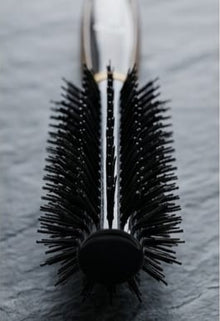 Beauty Outlet Radial Wood Hair Brush – Professional Styling Made Easy