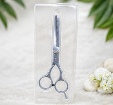 Professional Hair Thinning Scissor – Smooth & Precise Hair Styling