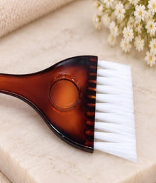 Hair dye brush