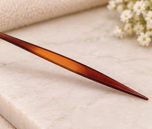 Hair dye brush