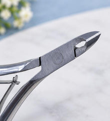 Professional Cuticle Cutter & Nail Clipper for Thick Nails