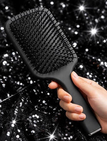 BLACK PADDLE HAIR BRUSH