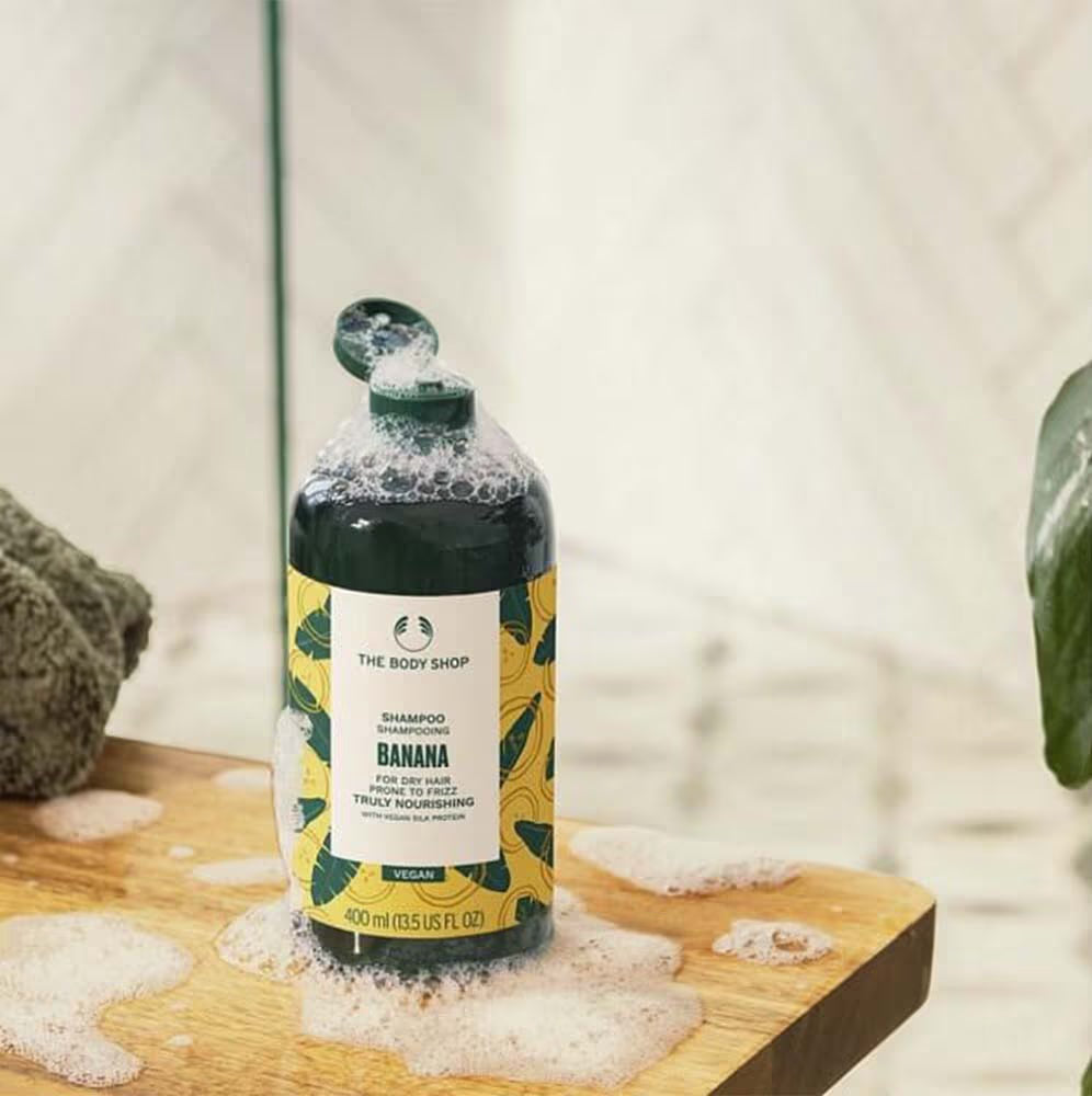 The Body Shop Banana Truly Nourishing Shampoo (400ml)